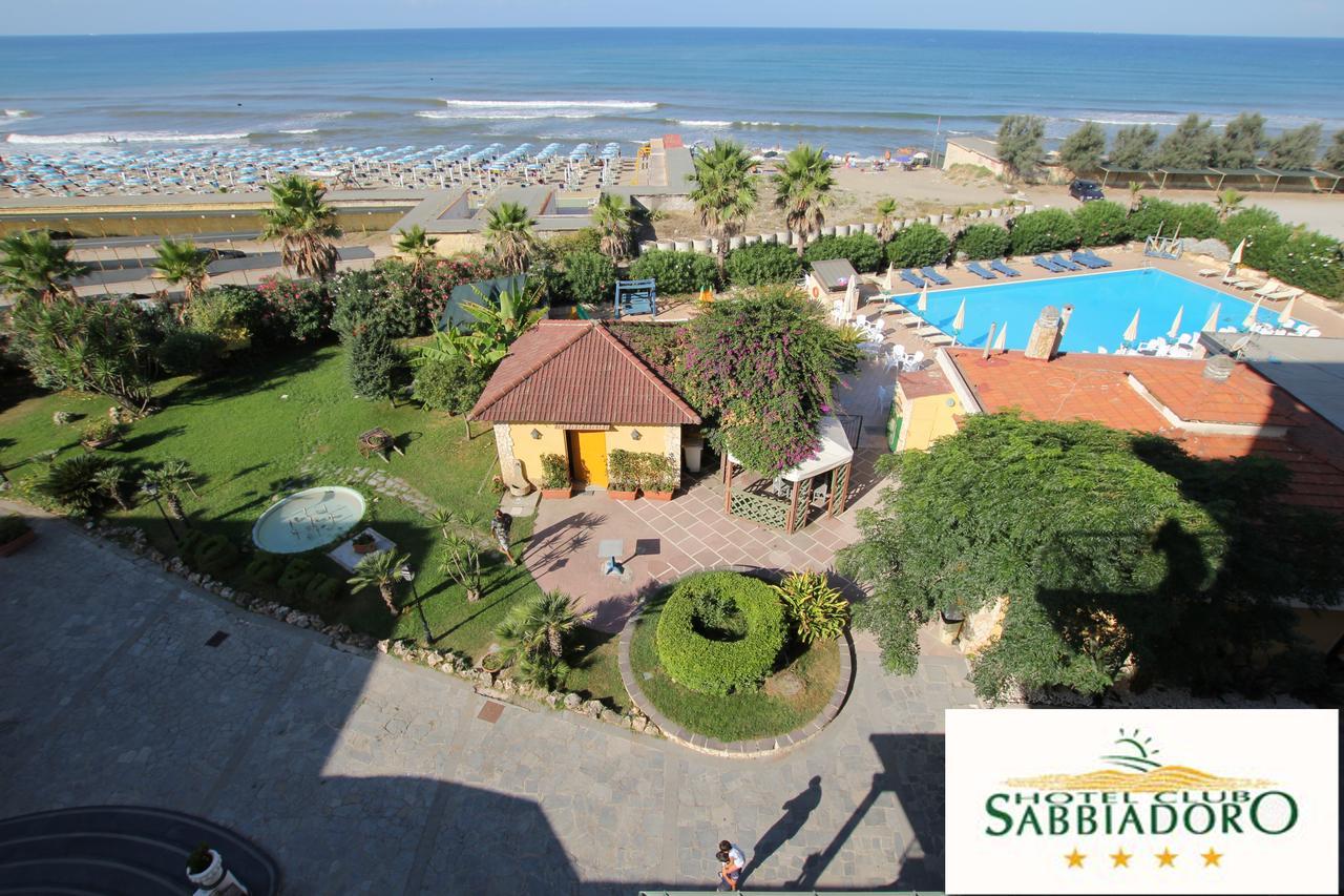 Hotel Club Sabbiadoro ياتّيباليا المظهر الخارجي الصورة
