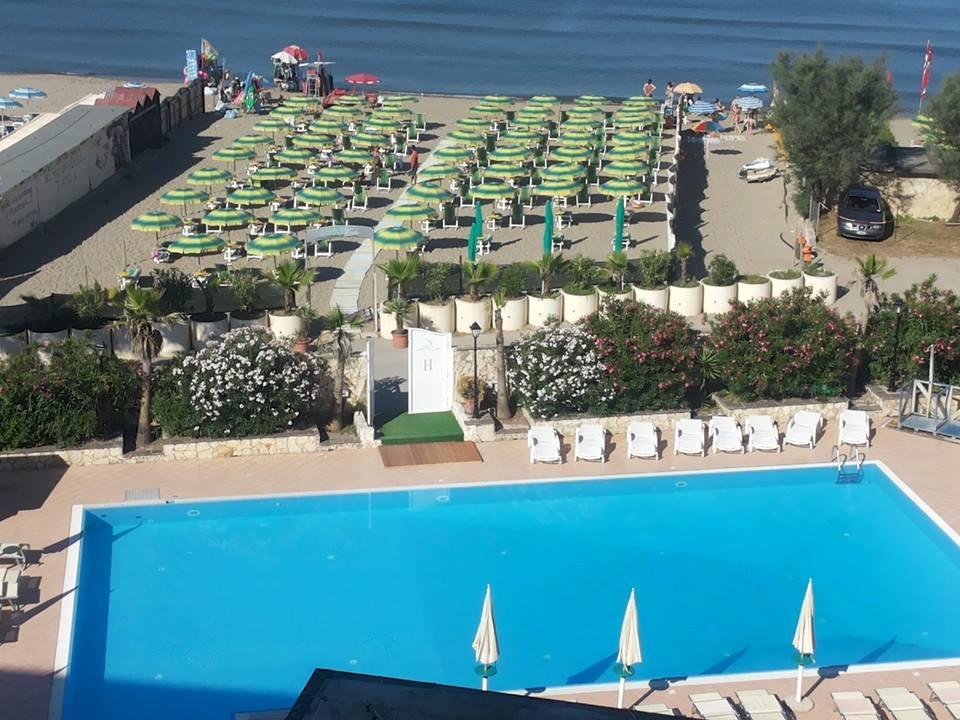 Hotel Club Sabbiadoro ياتّيباليا المظهر الخارجي الصورة